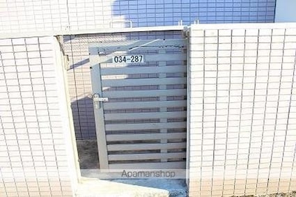 香川県高松市春日町[2LDK/60.39m2]の共用部2