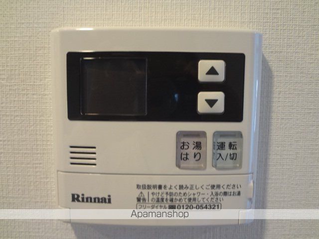 レジディア三軒茶屋IIIの内装写真