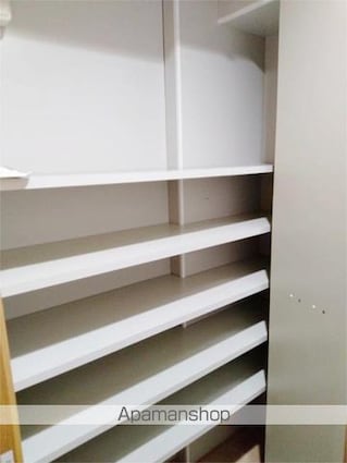 ラプラス新倉敷[3LDK/62.47m2]の収納
