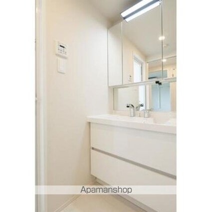 グランクリュ新宿御苑[1LDK/41.56m2]の洗面所