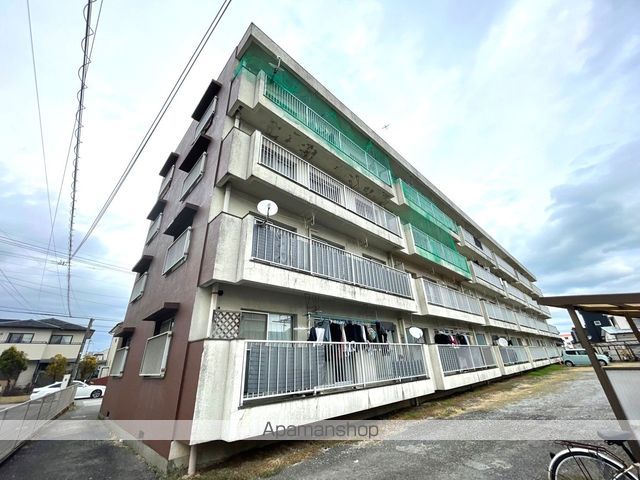 高洲マンションの外観写真
