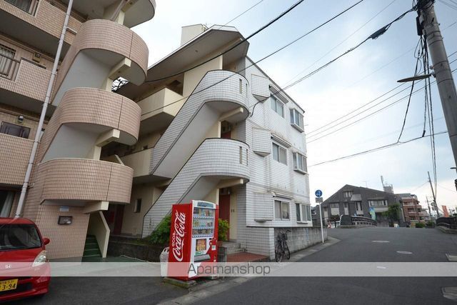 宇宿リバーハイツの外観写真