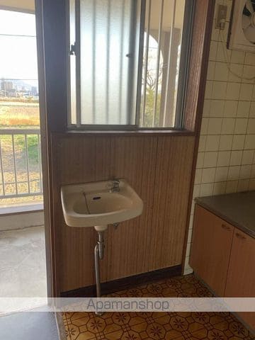 平田ハイツの内装写真