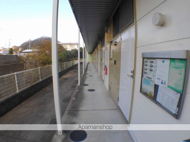 レオパレスクラウドの玄関写真