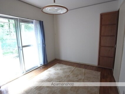 エステートピア八王子[1K/19m2]のリビング・居間