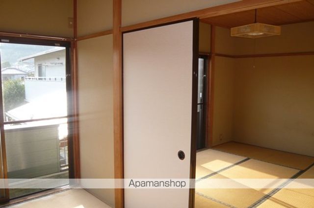 カームハイツ河内の内装写真