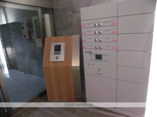 メゾンマスト名須川Ｂ[1LDK/60.5m2]のエントランス