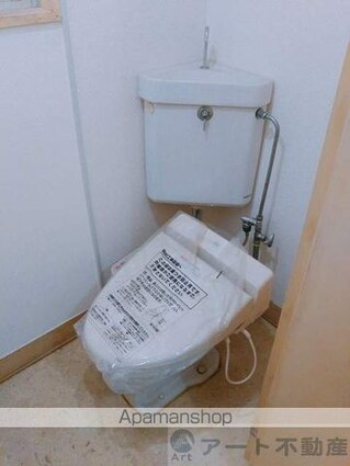 愛媛県松山市石手４丁目[2LDK/47m2]のトイレ