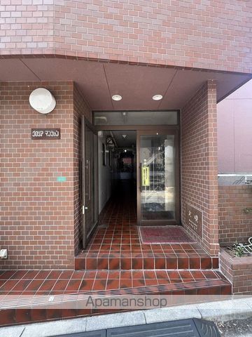 グロリアマンションの玄関写真