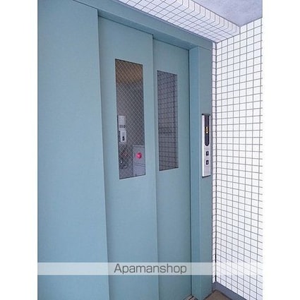 プラウドフラット三軒茶屋[2LDK/50.88m2]の共用部3