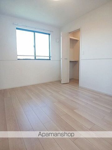 メゾン・ヴィラージュ II番館の内装写真