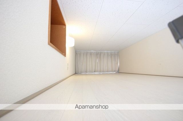 レオパレスフラワーハイツの内装写真