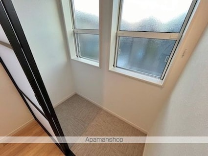 Ｅａｓｔ　Ｃｏｕｒｔ　Ｋａｎｔａ[1LDK/36.08m2]のバルコニー