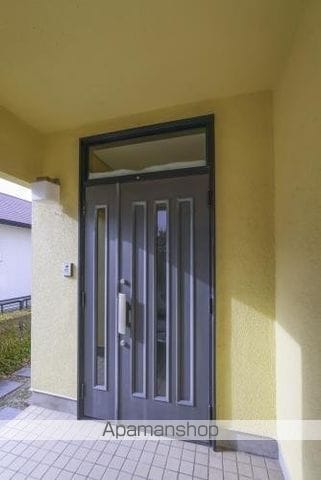 福岡市空港線 室見駅 徒歩3分 2階建 築36年の玄関写真