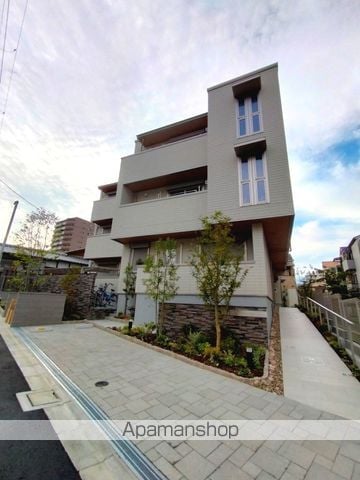 シャーメゾン ブランの外観写真