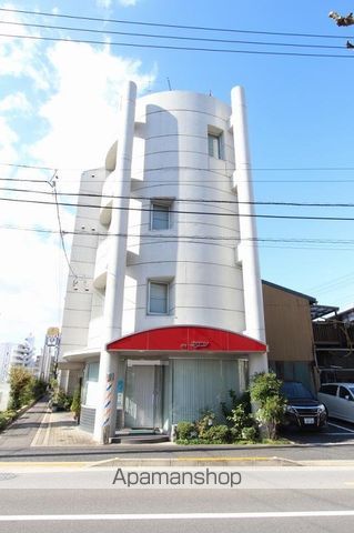 カワニシマンションの外観写真
