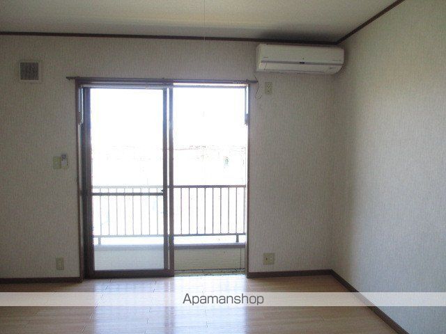 河野ハイツの内装写真