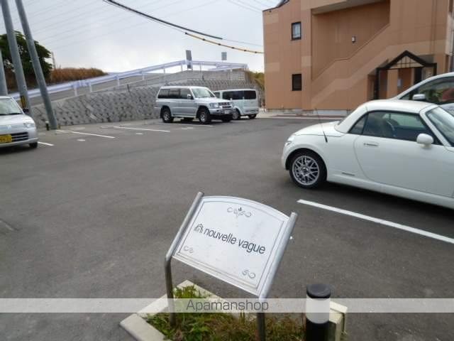 ヌーベルバーグの玄関写真