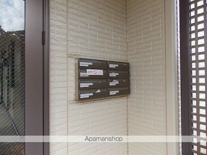 東京都東大和市立野２丁目[1LDK/45.29m2]のエントランス