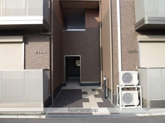 ハイツリリーベルの玄関写真