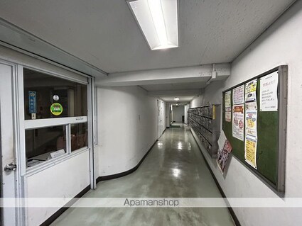 舟入コータース[2DK/49.8m2]の共用部1
