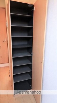 アンフラーゼ[1K/23.21m2]の玄関