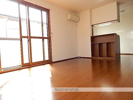 東京都福生市大字熊川[1LDK/48m2]のリビング・居間