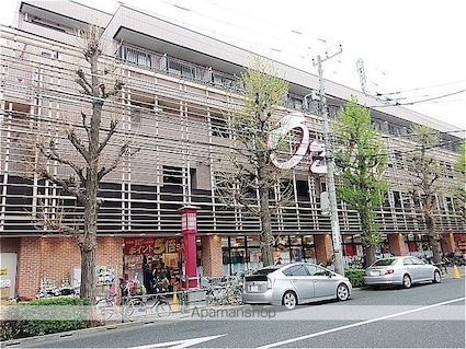 東京都世田谷区世田谷１丁目[1R/18m2]の周辺3