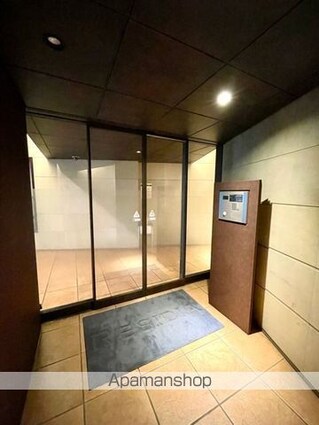 東京都世田谷区三軒茶屋１丁目[1DK/31.46m2]のエントランス1