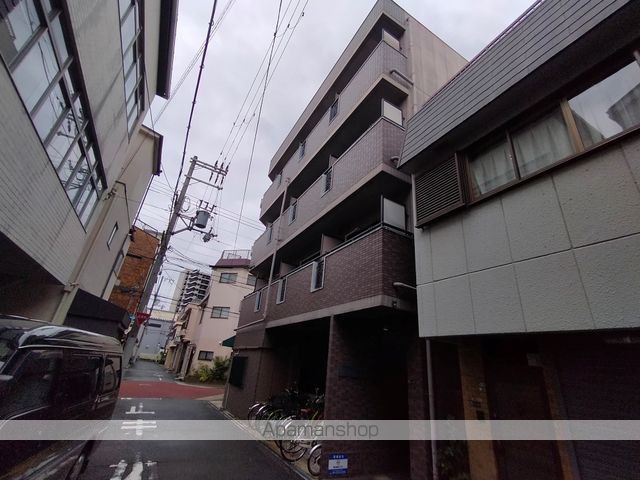 グラヴィール鶴和の外観写真