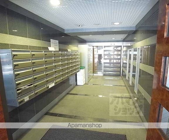 AMI四条烏丸の玄関写真