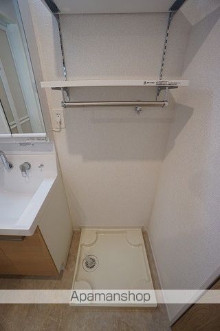 レジみん春日の内装写真