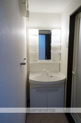 ドルフ中田本町の内装写真
