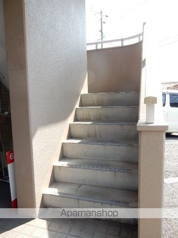 セントフォレスト後楽園の玄関写真