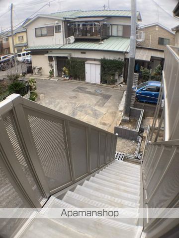 西大宮T&Tの玄関写真