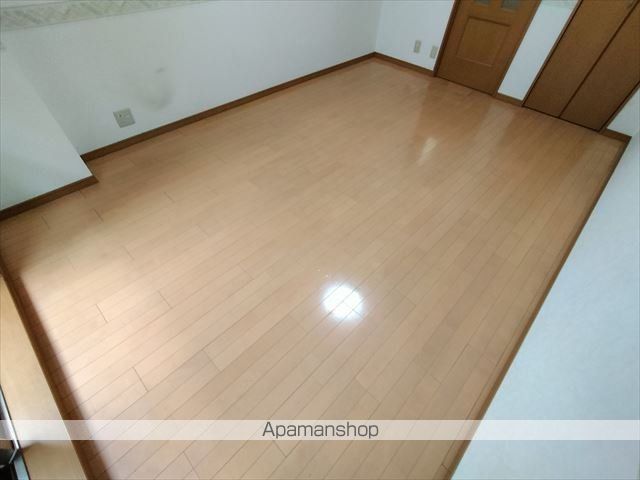 ヒルズ小松の内装写真