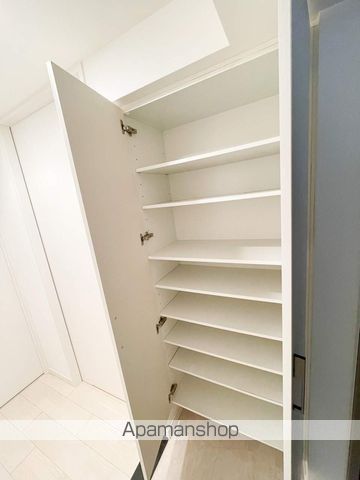 S−RESIDENCE江坂エミネンスの内装写真