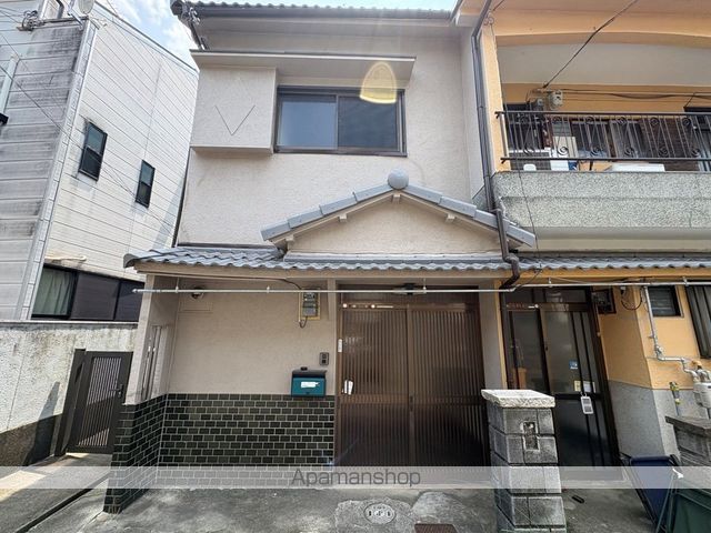新之栄テラスハウスの外観写真