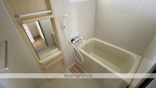 エントピア新保 B棟の内装写真