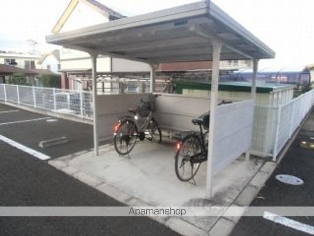 レオパレスエル クレインの外観写真