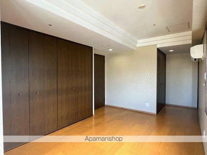 ＳｈｉｂａｕｒａＣｒｙｓｔａｌ　品川レジデンス[3LDK/121.37m2]のリビング・居間2