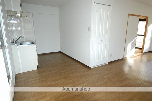 ヴィクトワール弐番館[2LDK/58.32m2]の内装5