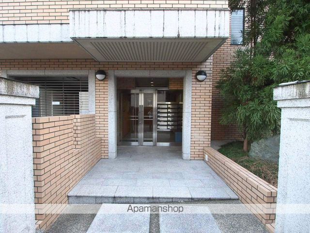 プレアデス京都北山の玄関写真