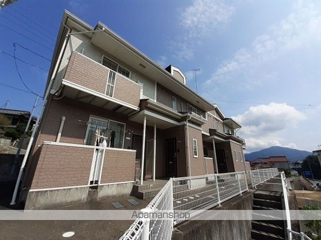 メープル焼山Bの外観写真