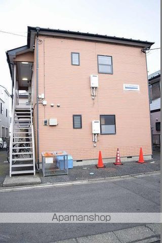 ヒルテラス湘南Aの玄関写真