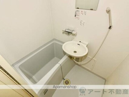 レオパレスグランドカメリア[1K/23.18m2]のバス