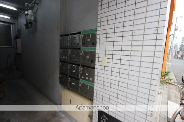 広島県広島市中区十日市町２丁目[1K/17.98m2]のエントランス2