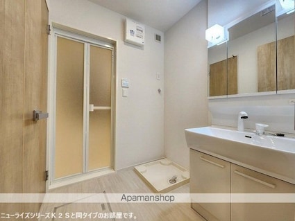 Ｇ・ライズ[2LDK/59.58m2]の洗面所