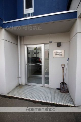モンターニュボヌールの玄関写真
