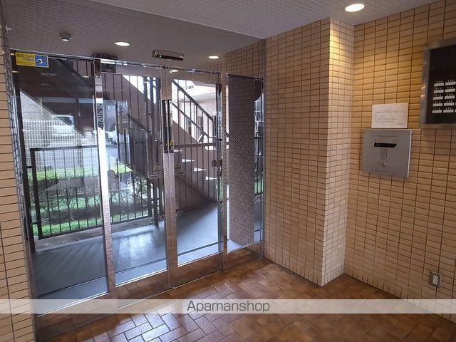 アーバンヒルズ吾妻橋の玄関写真